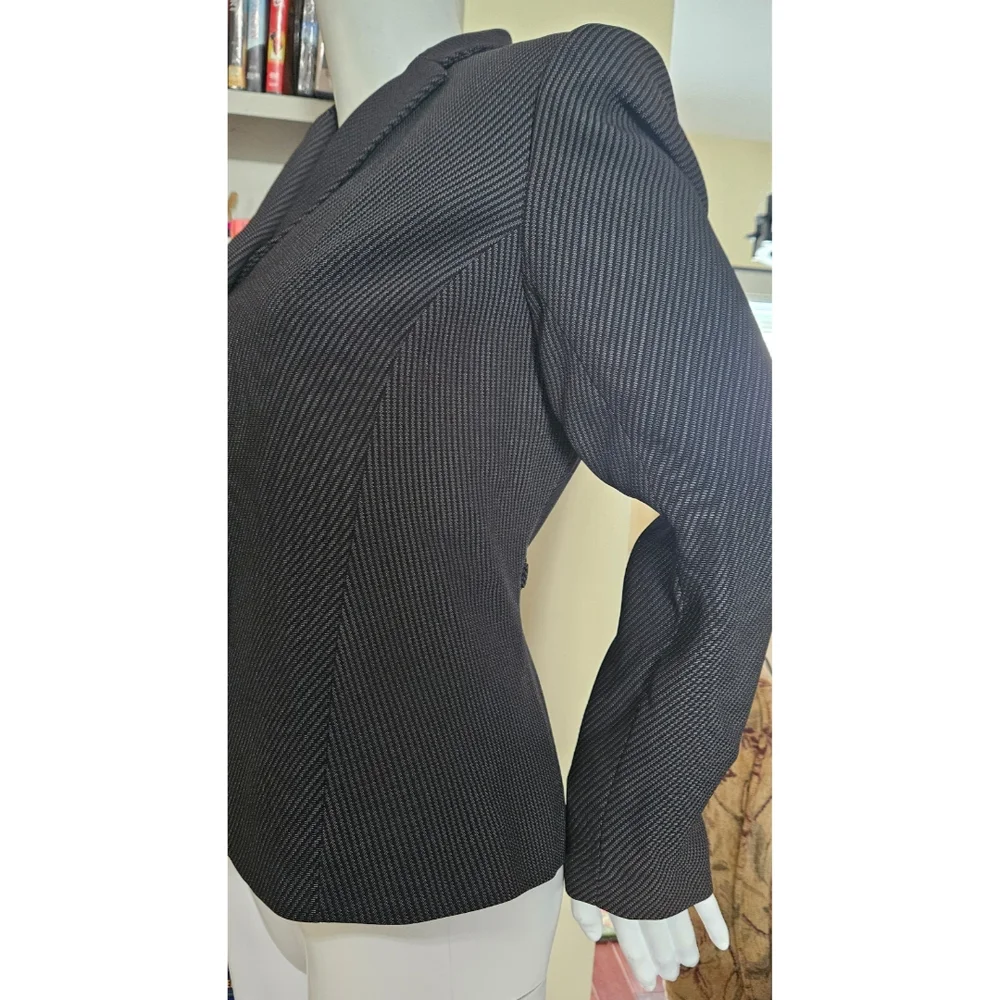 Ann Taylor Black Blazer, 2P, GUC. ✔️